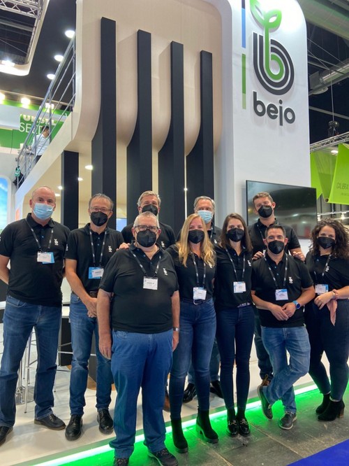 Representación de Bejo desplazada hasta IFEMA.
