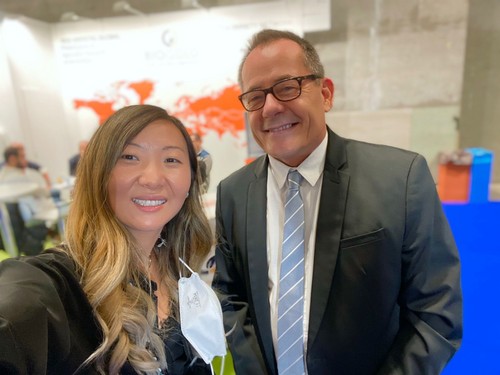 Con Oliver Huesmann, consultor para logística y comercio internacional de productos hortofrutícolas en Fruit Consulting Hong Kong, experto en mercados asiáticos.