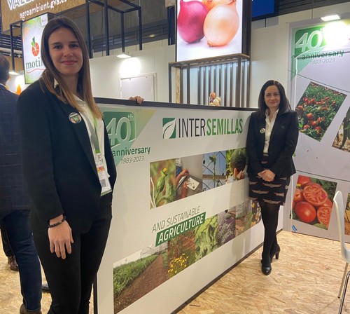 Santene Meugnier y Ester Gómez, Ventas Internacional de Intersemillas