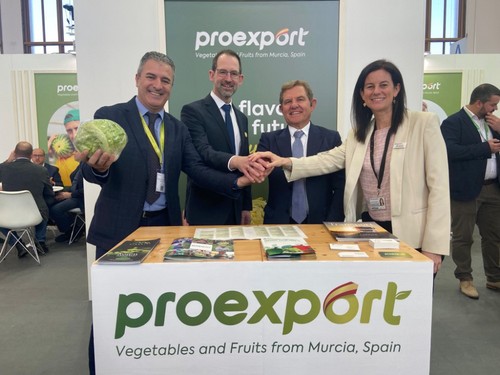 Fernando Gómez, director general de Proexport; Kai Mangelberger, director de Fruit Logistica; Mariano Zapata, presidente de Proexport; y Silvia de Juanes, directora de Comunicación de Fruit Logistica (de izq. a dcha.)