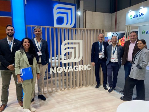 Novagric ya atiende a los visitantes en el pabellón 9