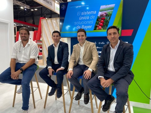 Bayer presentó sus principales novedades durante el primer día de feria mediante un acto en su stand