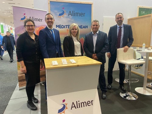Grupo de trabajadores y representantes de Alimer Murcia.