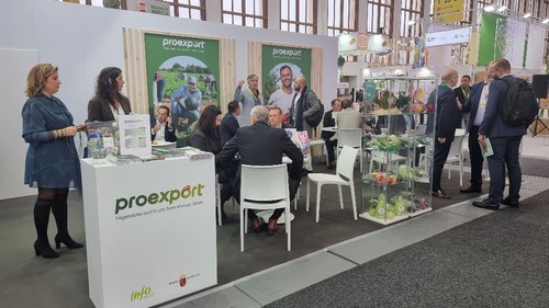 Expositor de Proexport.