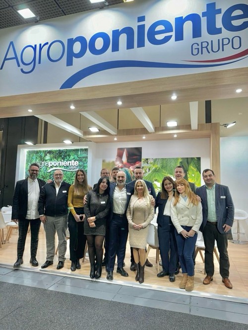 Equipo al completo de Agroponiente.