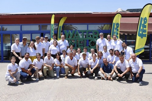 Equipo de Semillas Fitó desplazado hasta Lobosillo para atender a todos los asistentes