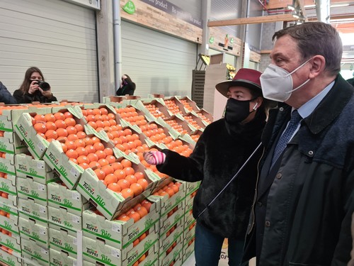 Luis Planas asegura que la nueva ley de la cadena alimentaria fomenta la creación de valor