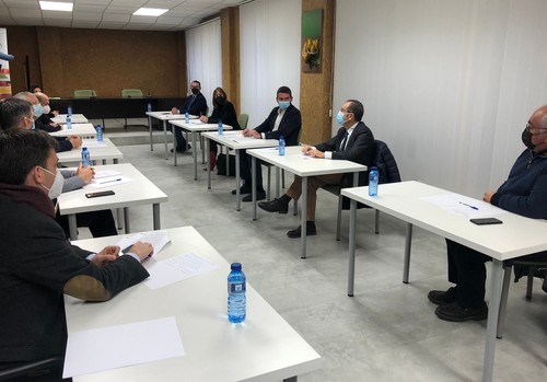 La Comunidad y Agrupal avanzan en el estudio sobre la mejora de la competitividad de las empresas alimentarias de la Región de Murcia
