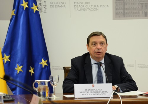Luis Planas ratifica la voluntad del Gobierno para la aplicación de la Ley de Cadena Alimentaria