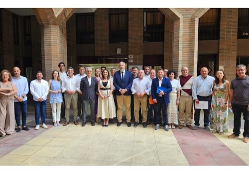 Sara Rubira presenta a la Comisión de Agricultura de la FMRM los avances en la tramitación de diversos programas