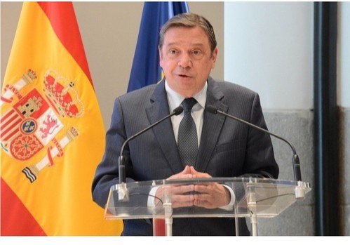 Luis Planas destaca la alianza estratégica entre España y Ecuador para fortalecer el sector agrario y el desarrollo rural