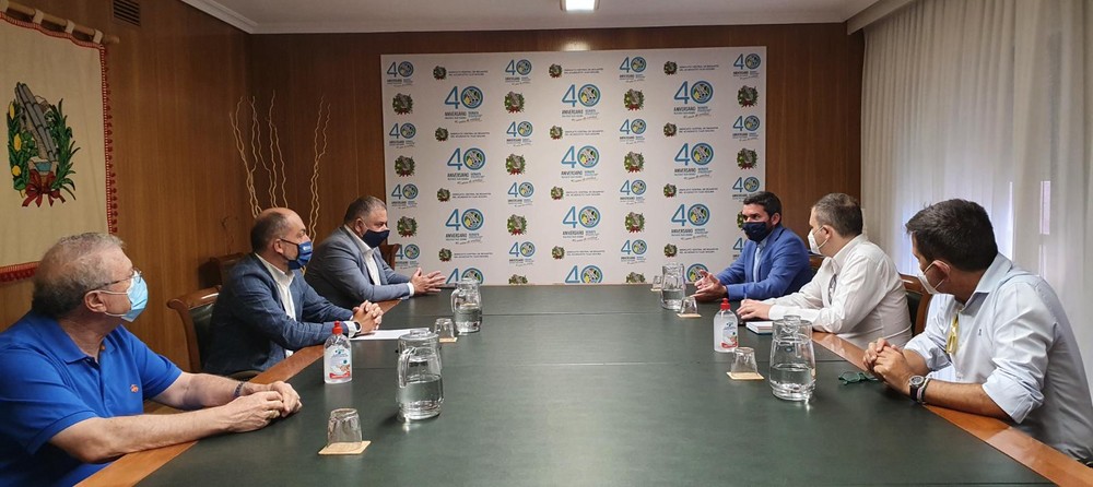 La Comunidad reafirma su apuesta por la agricultura sostenible y la defensa del Tajo-Segura para generar riqueza y empleo