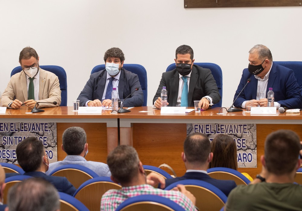 López Miras destaca la “unidad de Lorc a y su comarca en defensa del Tajo-Segura” y recuerda que el 45 por ciento de la agricultura del Guadalentín depende del trasvase