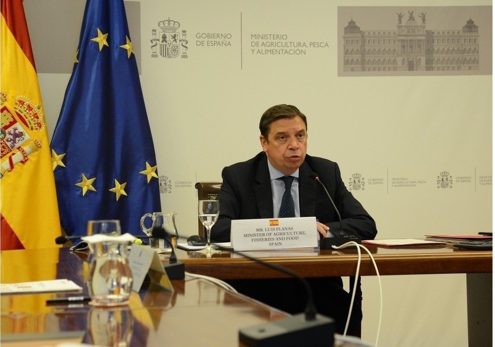 Luis Planas: 'La PAC y el Plan de Recuperación permitirán acometer las reformas necesarias para impulsar un sector agroalimentario competitivo y sostenible'