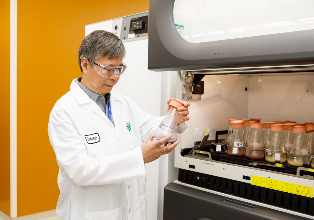 Kenogard y Valent Biosciences celebran el  50 aniversario del insecticida biológico DiPel®