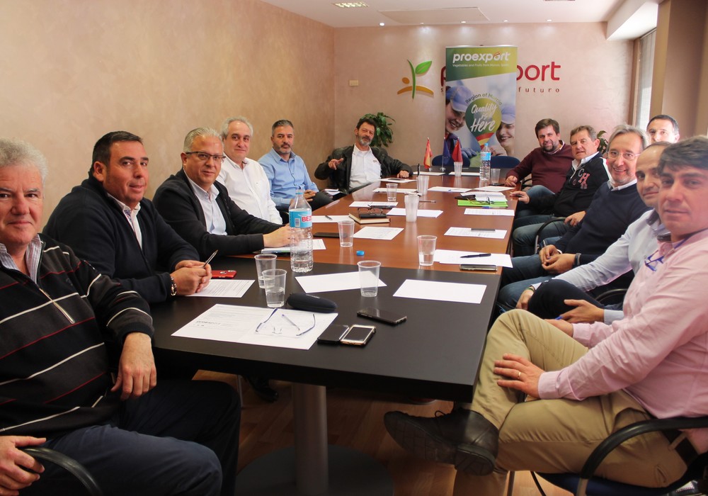 Proexport anuncia que sus alhóndigas asociadas cerrarán el 16-F para apoyar la manifestación por el agro en Murcia