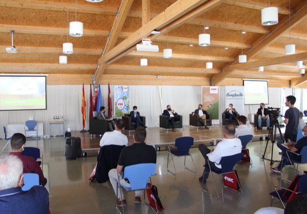 La Cátedra de FMC de la UPCT sigue impartiendo cursos de fertirrigación y trabajando en el área de los  bioestimulantes