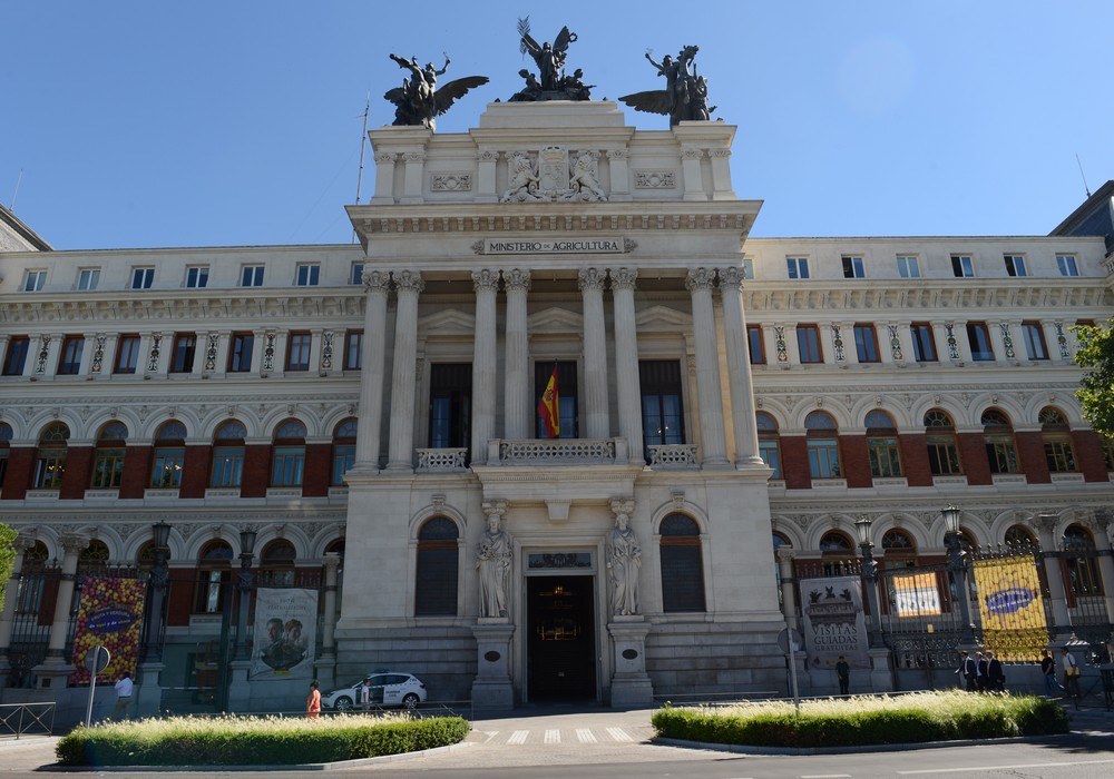 El Ministerio de Agricultura, Pesca y Alimentación convoca las ayudas del Programa CULTIVA 2022 por un millón de euros