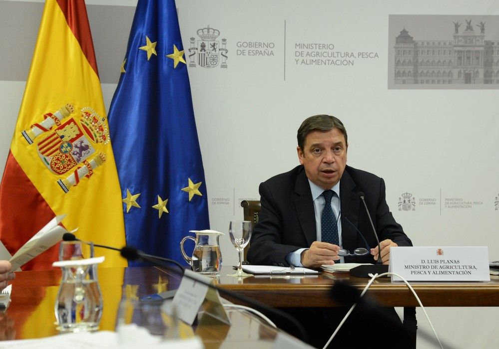 El ministro Planas valora la colaboración público-privada en el desarrollo del sector agrario y pesquero español