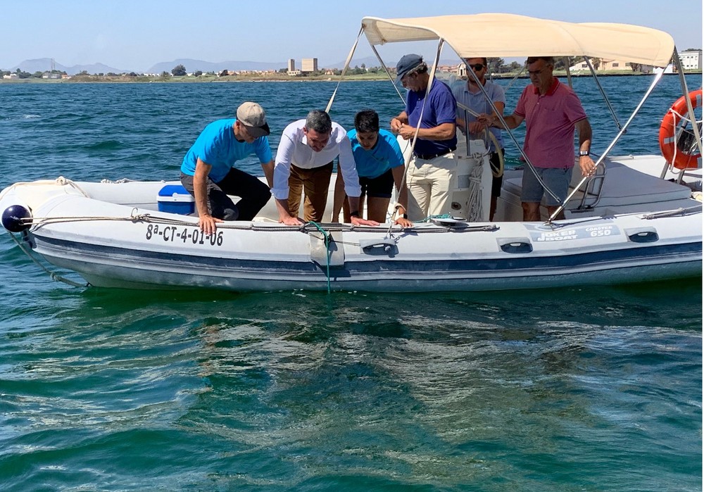 La Comunidad mejorará la monitorización del Mar Menor con la instalación de cuatro boyas fijas que tomarán muestras cada seis horas