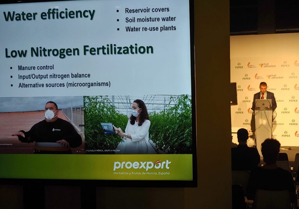 Proexport promociona la agricultura sostenible murciana en el Biofruit Congress