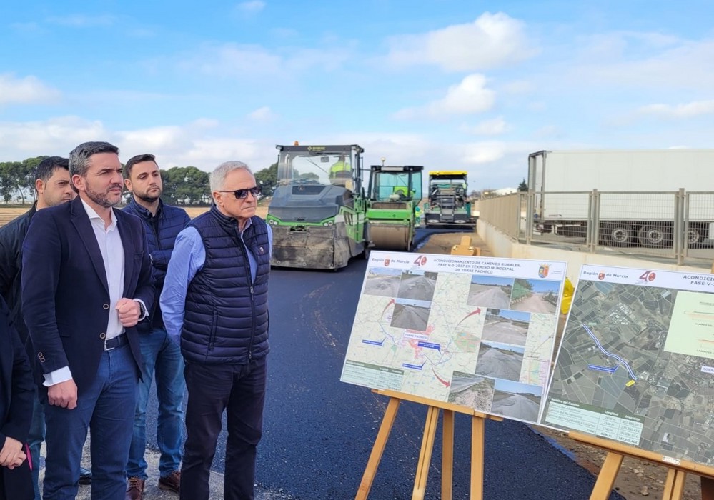  El Gobierno regional invierte casi 750.000 euros en acondicionar tres caminos rurales en el municipio de Torre Pacheco