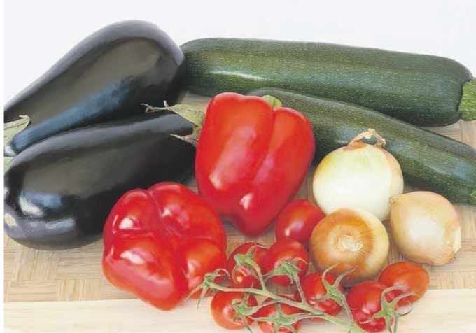 España solicita a la UE el envío de 347 millones de euros del régimen de ayudas de frutas y hortalizas para 2023