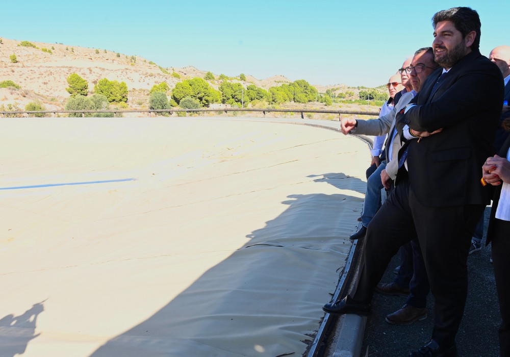 López Miras inaugura obras para “aprovechar hasta la última gota de agua” en regadíos de Librilla, con una inversión de 7 millones
