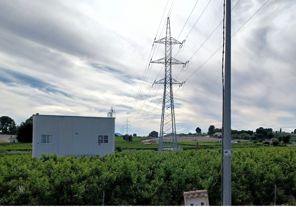 El Ministerio de Agricultura inicia las obras para dotar de placas fotovoltaicas a los regadíos de la huerta murciana